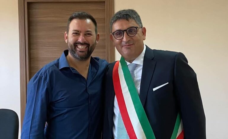 Pastore e “Pozzuoli al Centro” fuori dalla Giunta «Diciamo no alle poltrone»