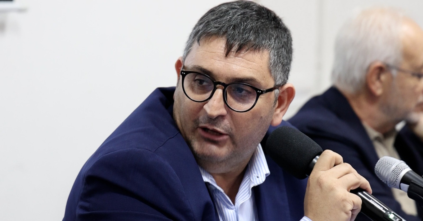 POZZUOLI/ «Il sindaco Manzoni e il trionfo dell’ovvietà»