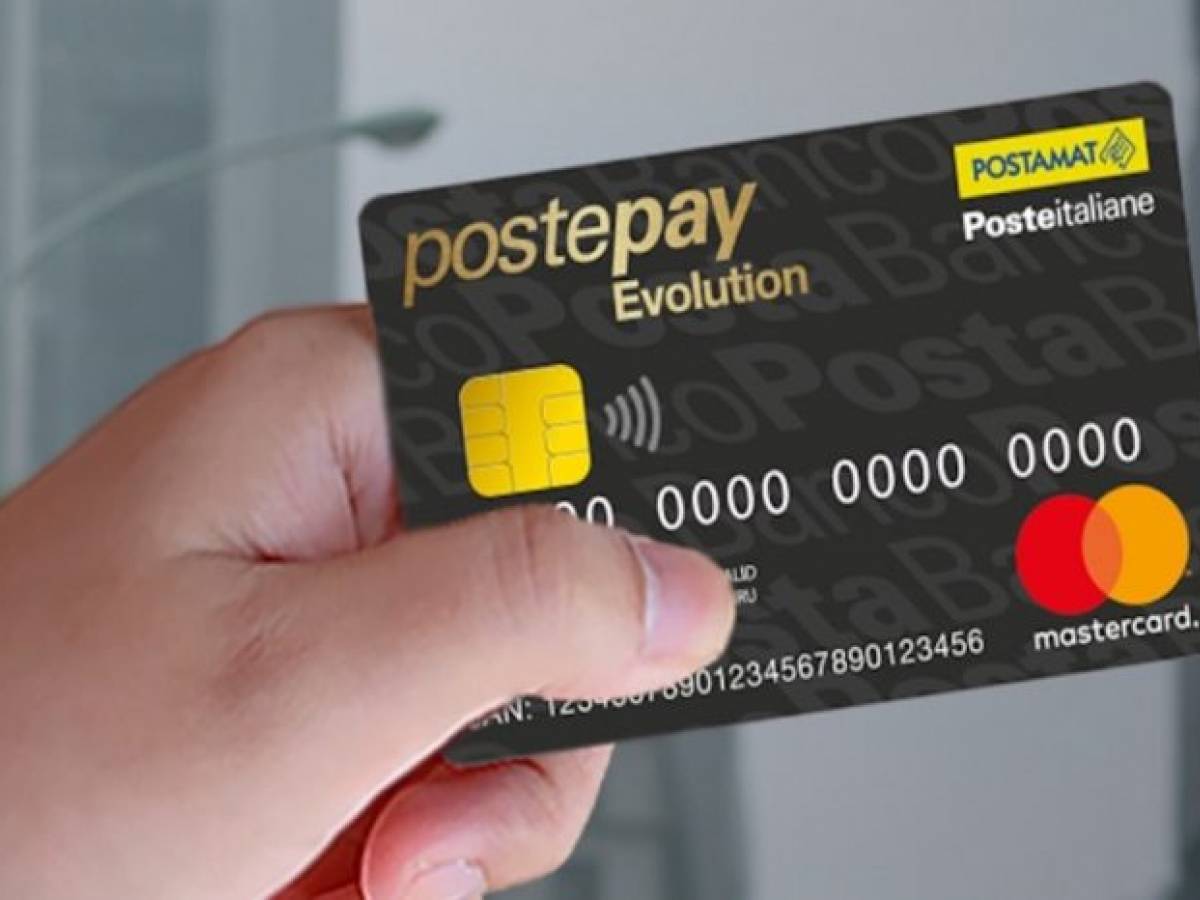 Truffe on line con carte Postepay e Mooney, 44 indagati: tre sono di Pozzuoli, due di Quarto – I NOMI