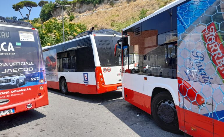 «Il calvario di noi pendolari a Pozzuoli»
