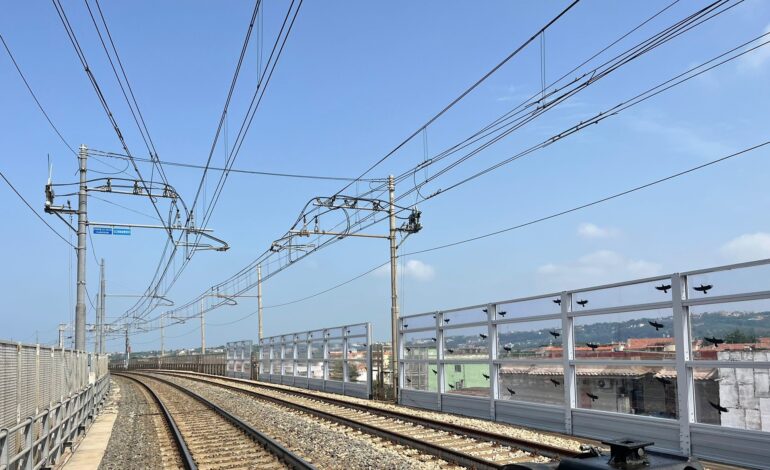 POZZUOLI/ Treno in avaria, bloccata la circolazione sulla Circumflegrea