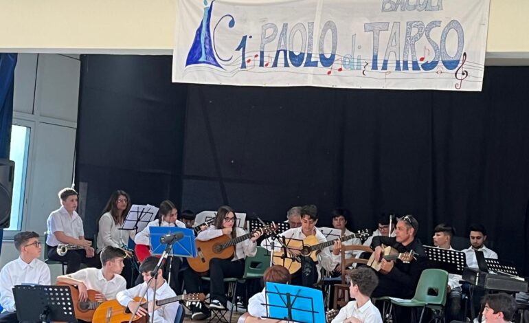 Talenti musicali in mostra alla scuola Paolo di Tarso di Bacoli