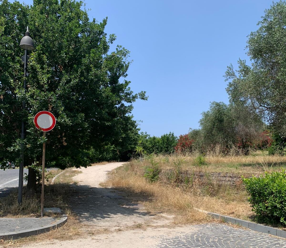 POZZUOLI/ «Il parco urbano non è mai stato così abbandonato. Prima c’era attenzione, oggi no»