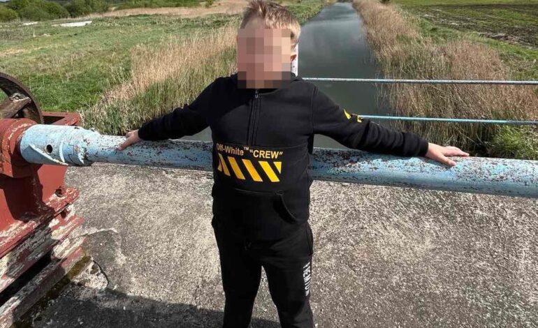Il piccolo Nikolay cerca famiglia, corsa contro il tempo per portarlo in Italia e nei Campi Flegrei