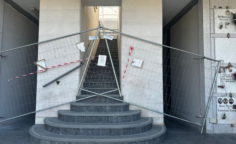 «La fine del cimitero di Pozzuoli vietato ai parenti dei defunti»