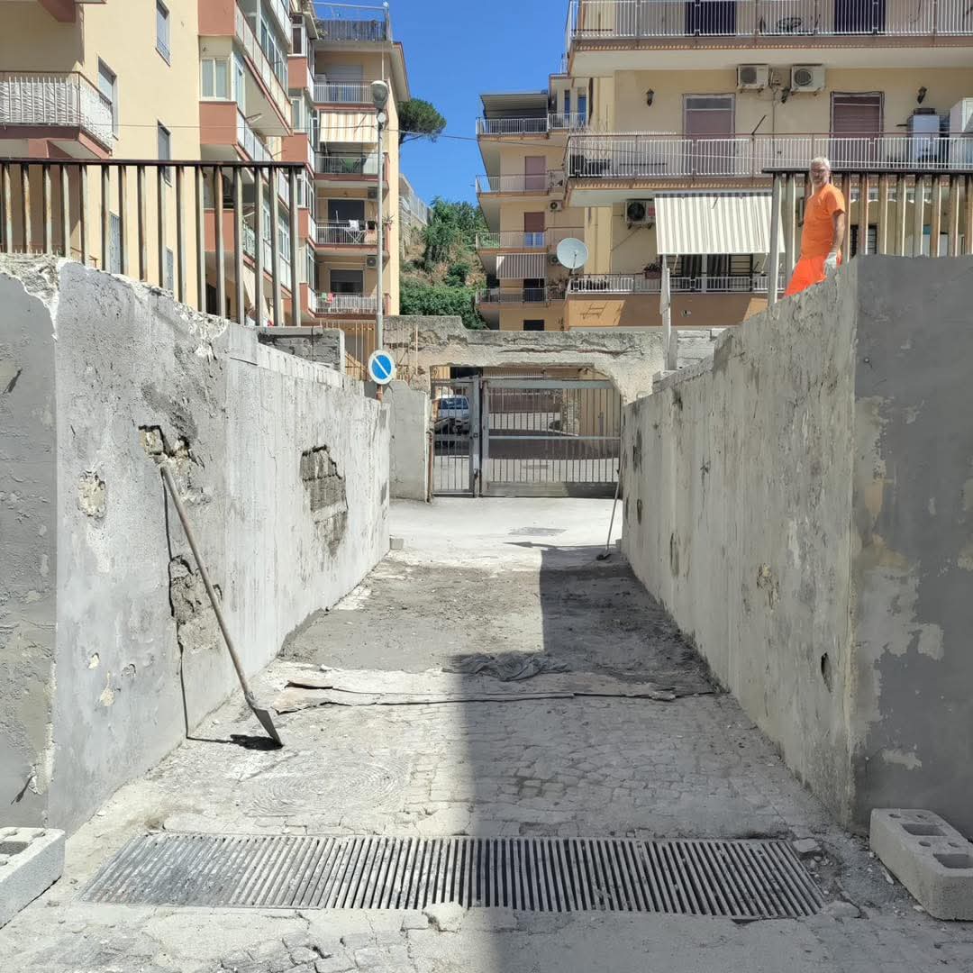 POZZUOLI/ Abbattuto l’ultimo sottopasso a via Napoli