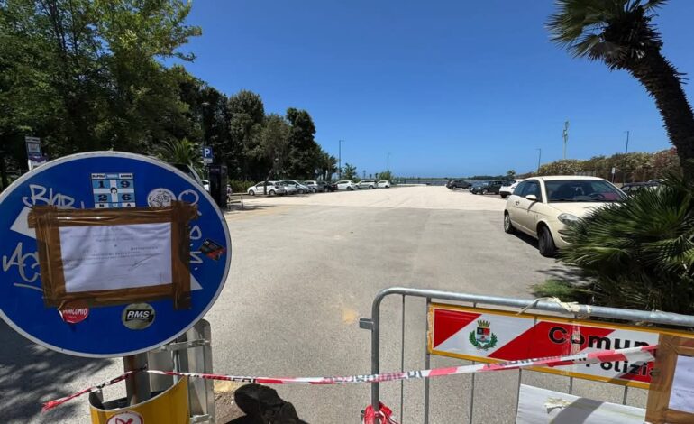 BACOLI/ Dissequestrato il parcheggio del Fusaro