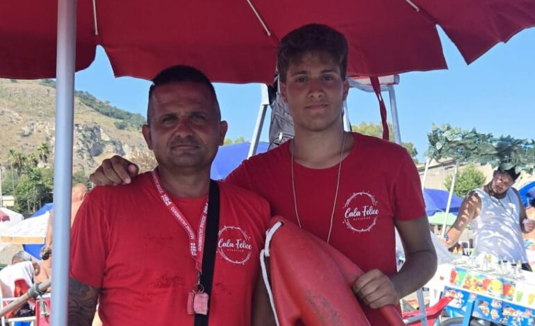 POZZUOLI/ Bagnanti in difficoltà salvati in mare da due bagnini