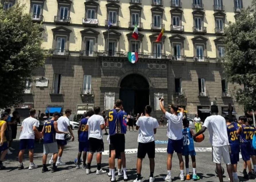 Polisportiva Partenope, appello dei genitori degli atleti “Lo sport non si sfratta”