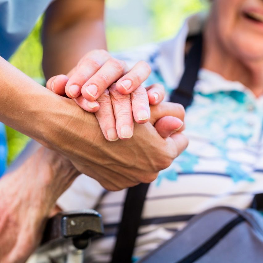 Nuovi assegni di cura e voucher per disabili gravi e gravissimi: pubblicato l’avviso pubblico dell’Ambito Sociale N12