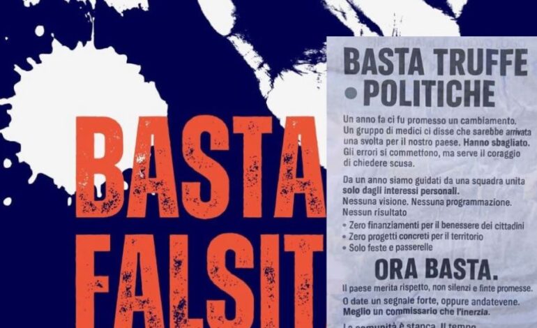 Monte di Procida comune di “fantasmi”: dopo il Fake spuntano manifesti anonimi. E Santolillo in difficoltà ricorre a una società di comunicazione
