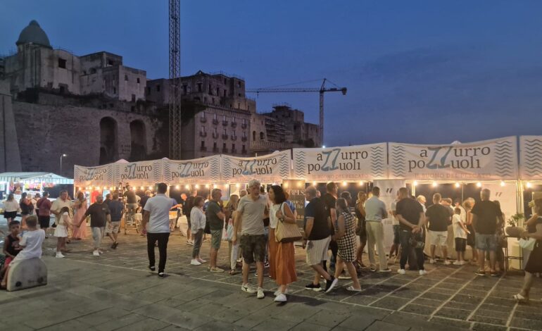Successo alla Darsena per l’anteprima di Azzurro Pozzuoli – LE FOTO