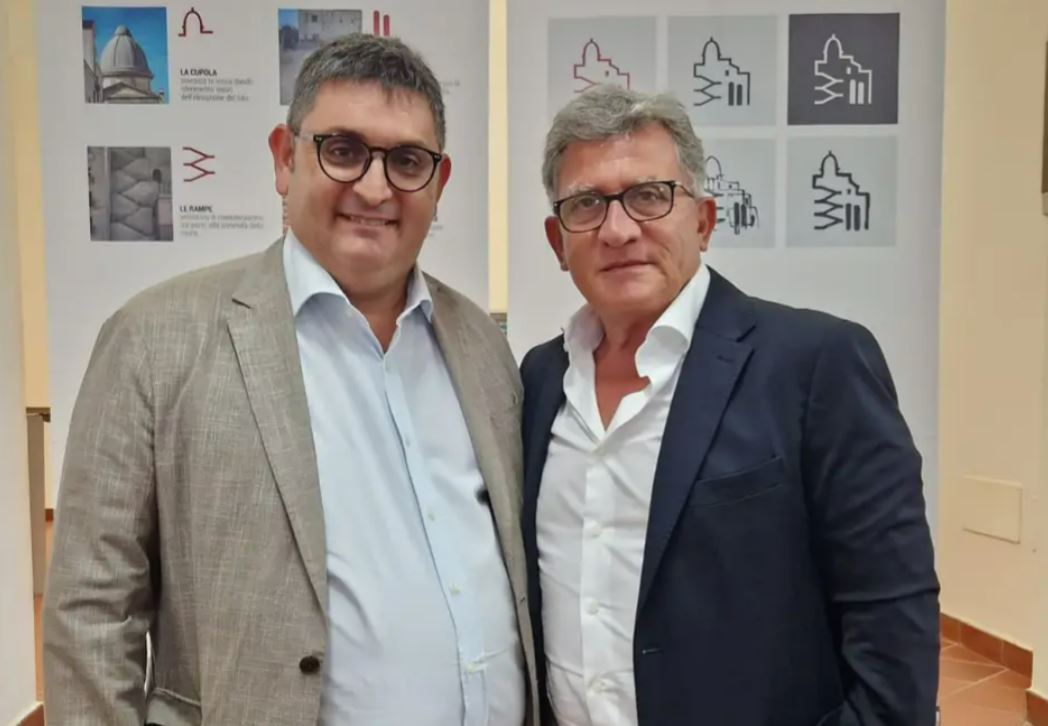Spettacoli estivi a Pozzuoli, Manzoni show: «Siamo un’amministrazione che scopre talenti. Monaco ha la vena artistica»