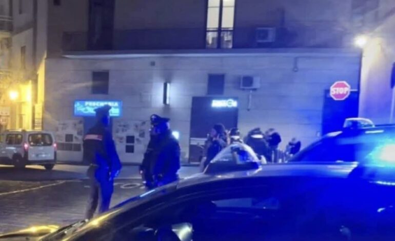 Scappa dopo un incidente e si schianta: 40enne arrestato a Monte di Procida