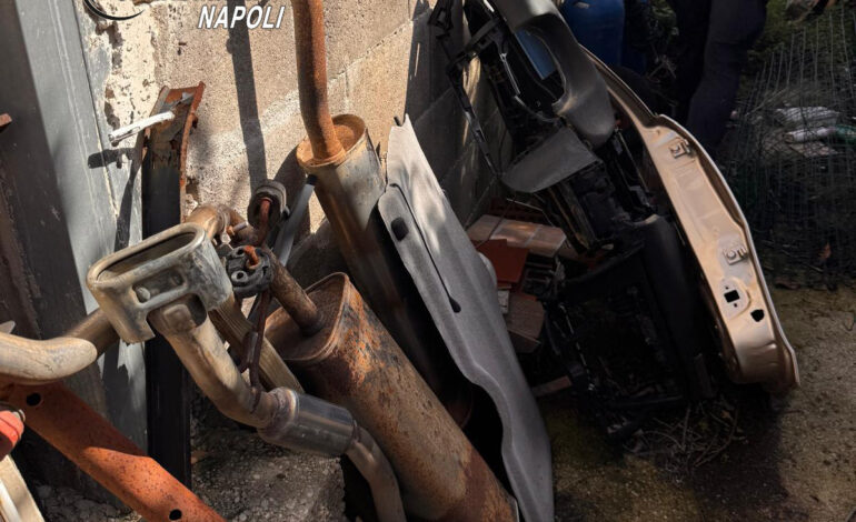 Officina meccanica abusiva a Varcaturo: blitz dei carabinieri, denunciato un 60enne