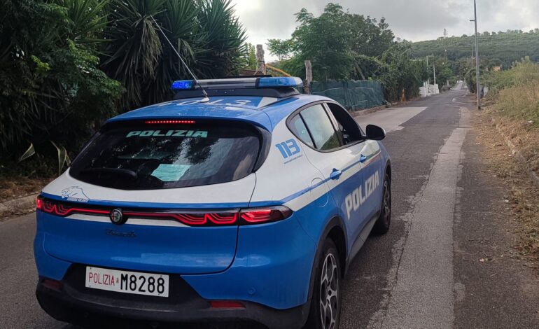 POZZUOLI/ Furto da 15mila euro a Monterusciello: borse e cinture griffate rivendute su Vinted. Coniugi fermati dalla Polizia