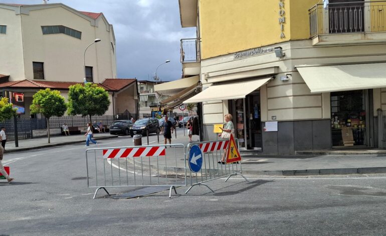 La grata dei record a Pozzuoli: ennesima chiusura e nuovo affidamento diretto in arrivo