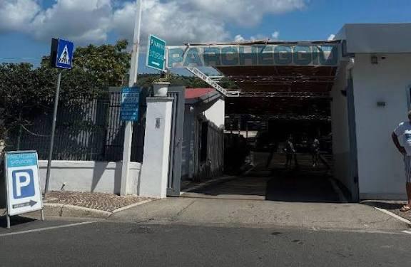 BACOLI/ Il Consiglio di Stato blocca le demolizioni delle opere abusive nei parcheggi