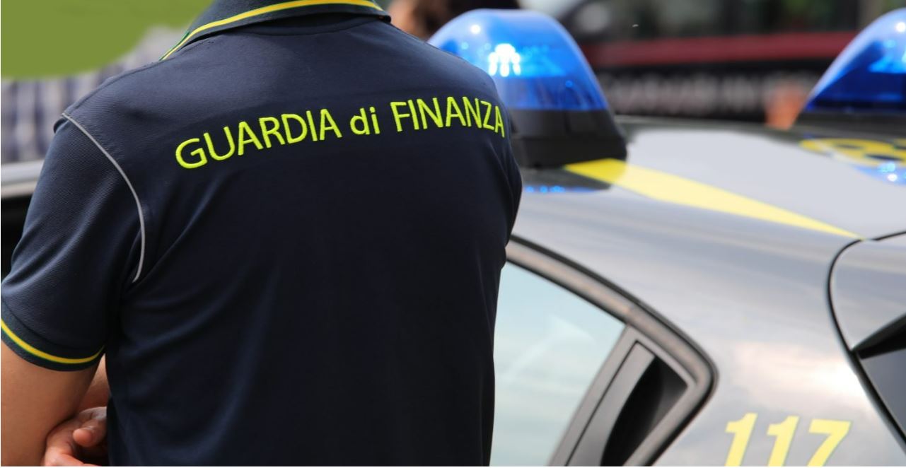 Scoperto un diplomificio: indagati preside, docenti e studenti