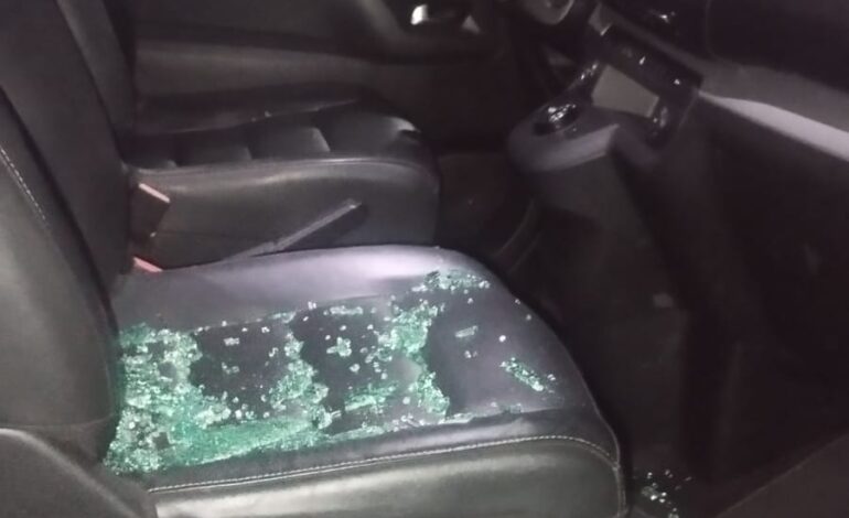 POZZUOLI/ Auto scassinata a Monterusciello: rubato zainetto di un ragazzino disabile