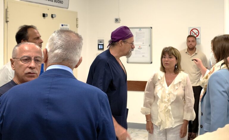 La nuova direttrice dell’ASL Napoli 2 Nord in visita all’ospedale di Pozzuoli