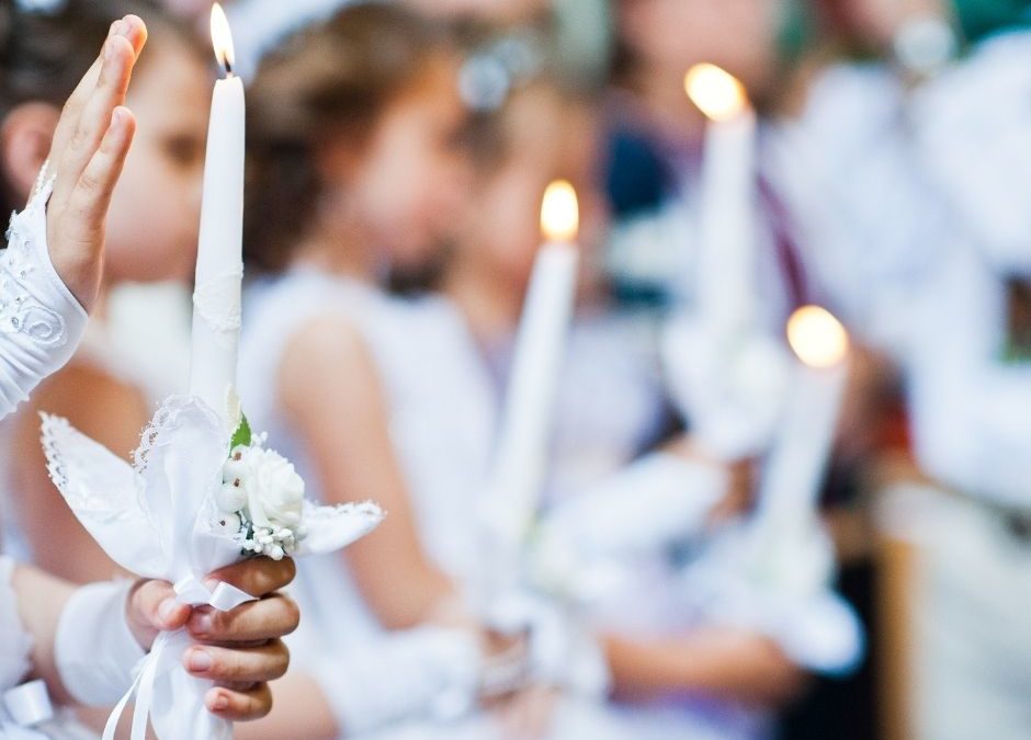 Ubriaco alla comunione della figlia, minaccia moglie e suocero “Stasera do fuoco a te e a tuo padre”