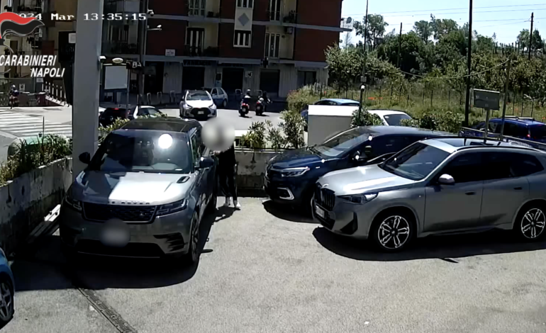 Gps nel paraurti e nei retrovisori delle auto da rubare: furti anche a Pozzuoli, arrestate quattro persone