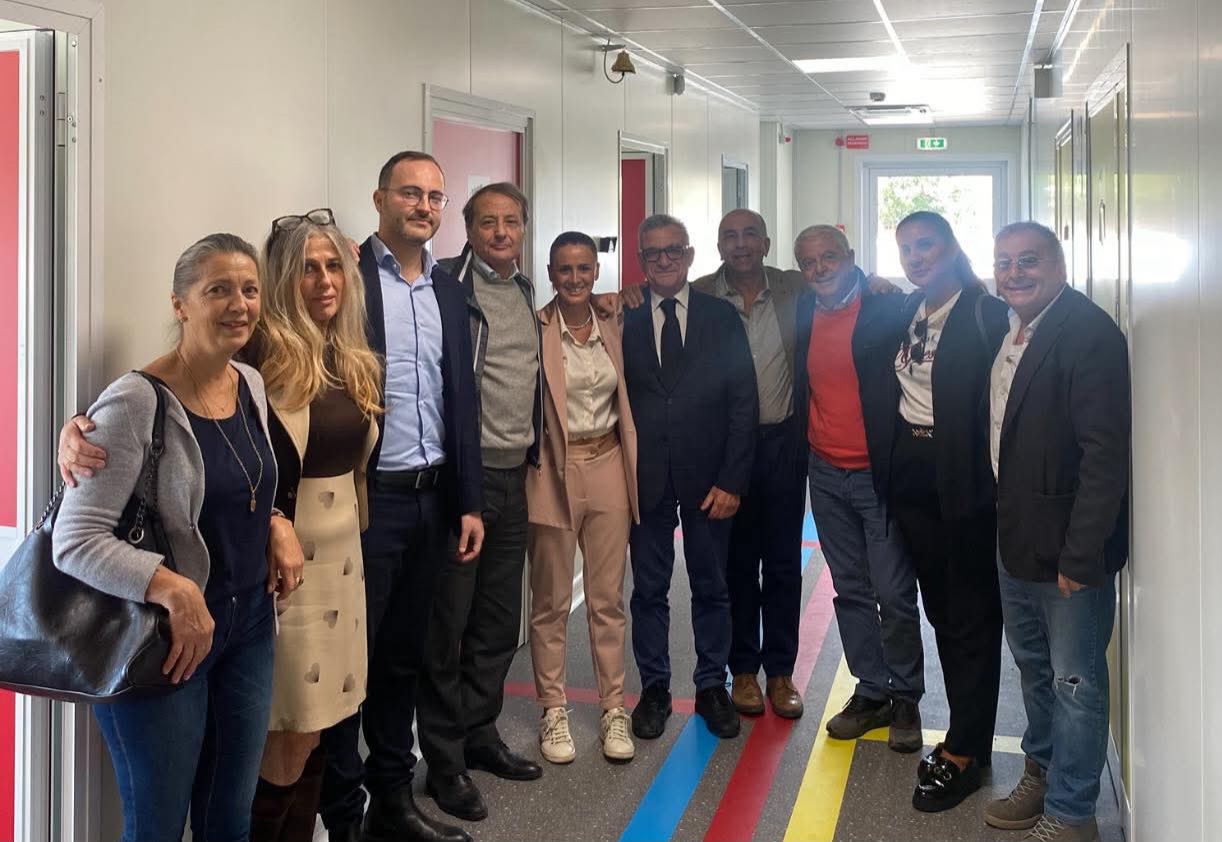 POZZUOLI/ Moduli scolastici in ritardo di un anno: Paolo Tozzi fa propaganda sul lavoro altrui