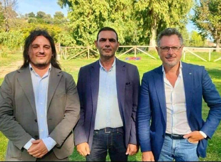 BACOLI/ Josi scarica Borrelli in cambio di una candidatura con il PD alle politiche