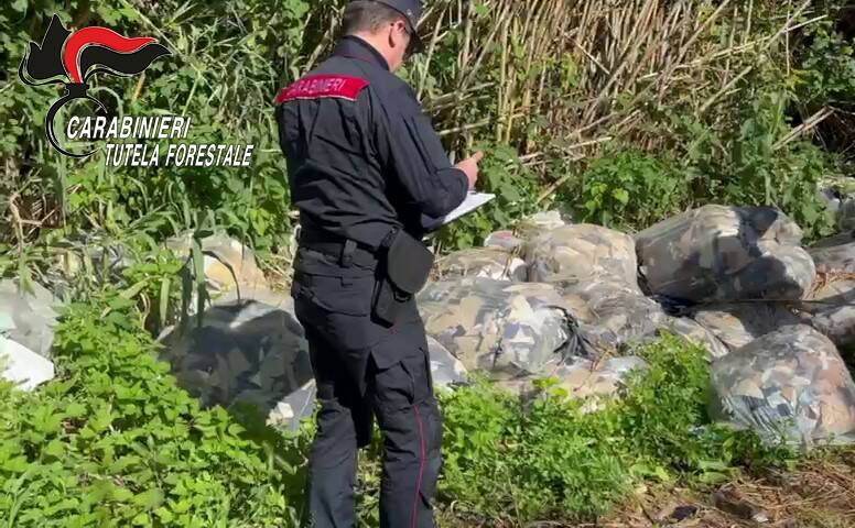 Discarica abusiva a Varcaturo: arrestato noto imprenditore della zona