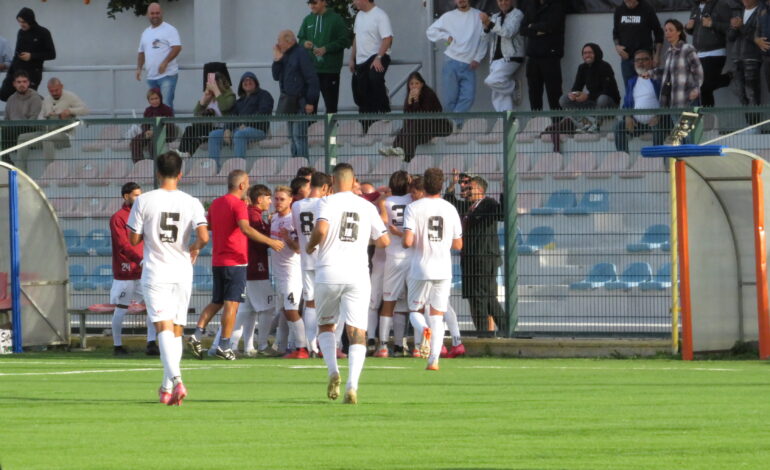 CALCIO/ Mancini-Riccio gol: la Puteolana espugna Fratta