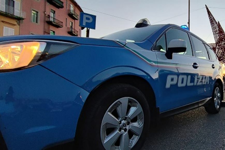 Slot machine installate abusivamente: denunciato titolare di sala scommesse