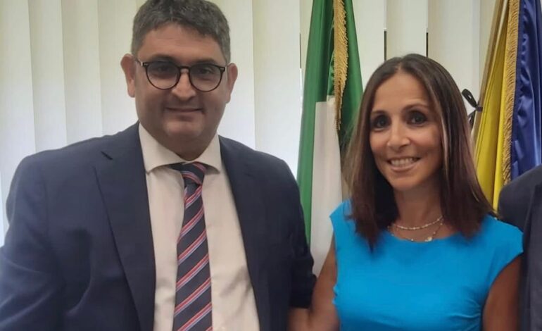 POZZUOLI/ Scontro tra sindaco e assessore: caos in Giunta. E spunta una lettera che mette in imbarazzo Manzoni
