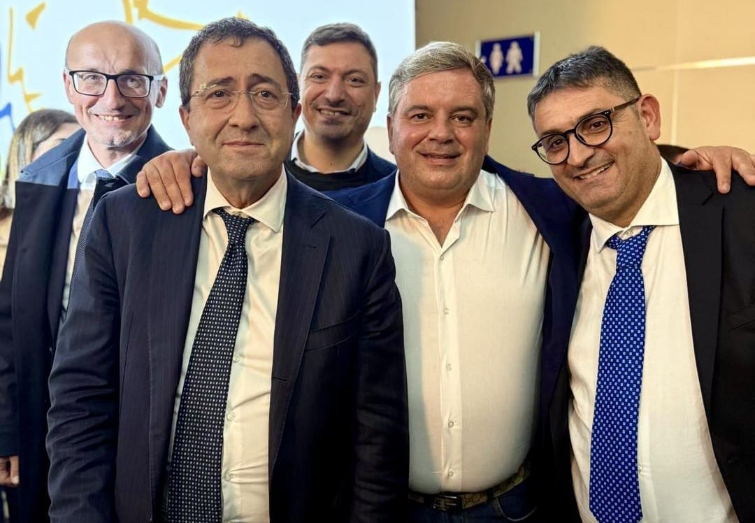 Elezioni: il PD si conferma a Pozzuoli e Manzoni sfonda quota 2.500, sorpresa M5S. Figliolia “A Testa Alta” con Pastore e Monaco