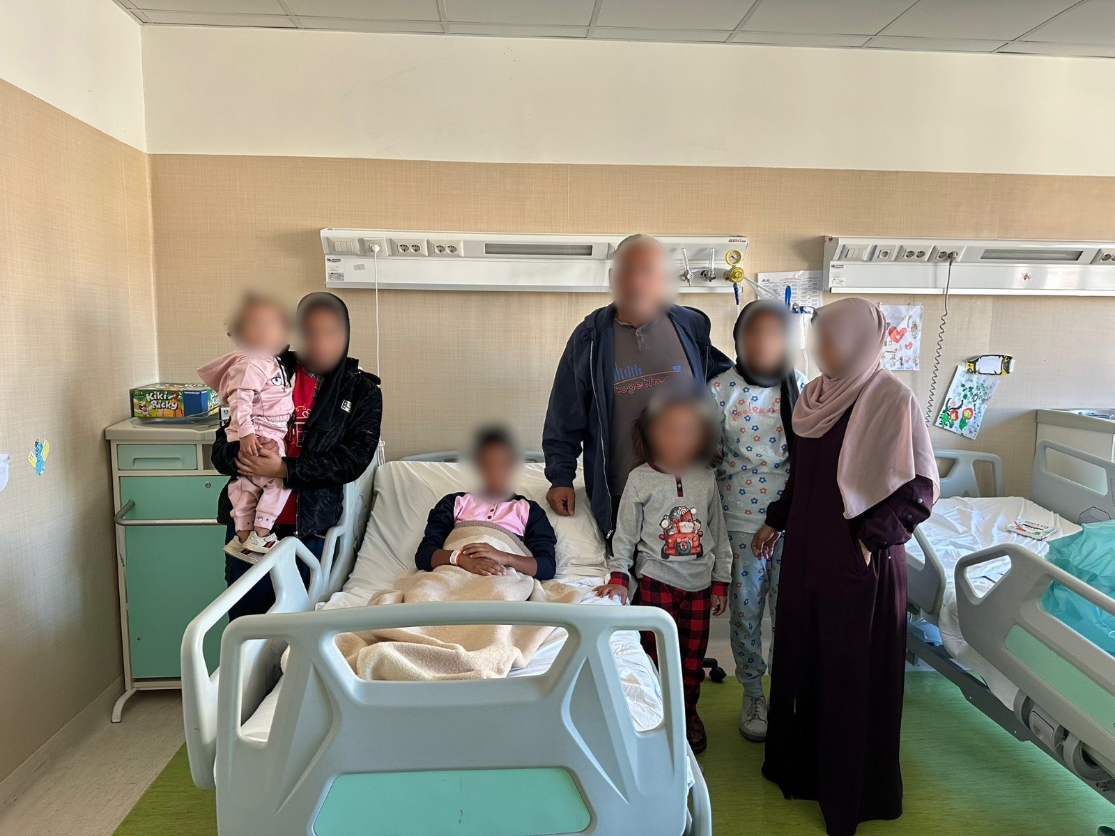 Da Gaza a Napoli: il viaggio della speranza per il piccolo Abdallah e i suoi familiari