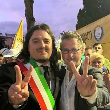 Borrelli “risponde” a Josi dopo il tradimento elettorale: “Presi in giro con atteggiamenti falsi”