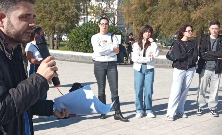 POZZUOLI/ Petizione Cumana, i cittadini rispondono alle offese del presidente EAV «Non accettiamo il tentativo di delegittimare»