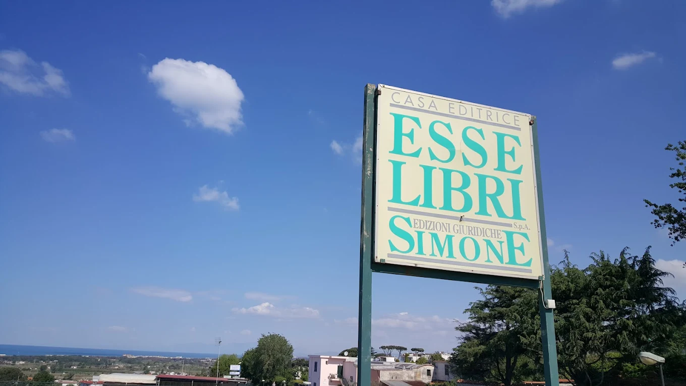 Simone ridisegna l’attività di distribuzione e promozione