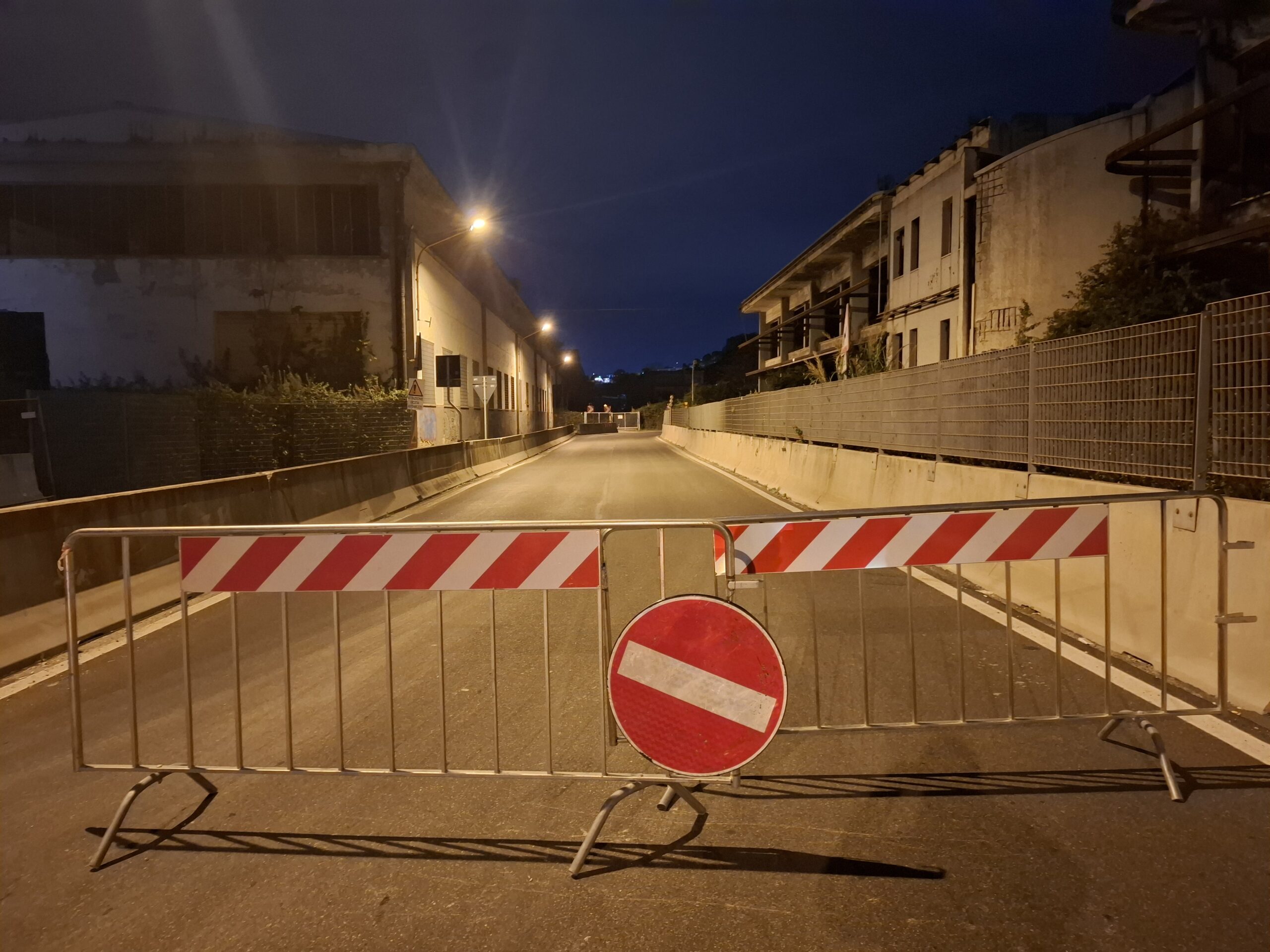 POZZUOLI/ Salta condotta idrica: chiuso il tratto di strada tra via Fasano e via Annecchino
