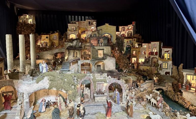 Il Tempio di Serapide nel presepe napoletano in mostra nella Chiesa di Santa Maria a Pozzuoli