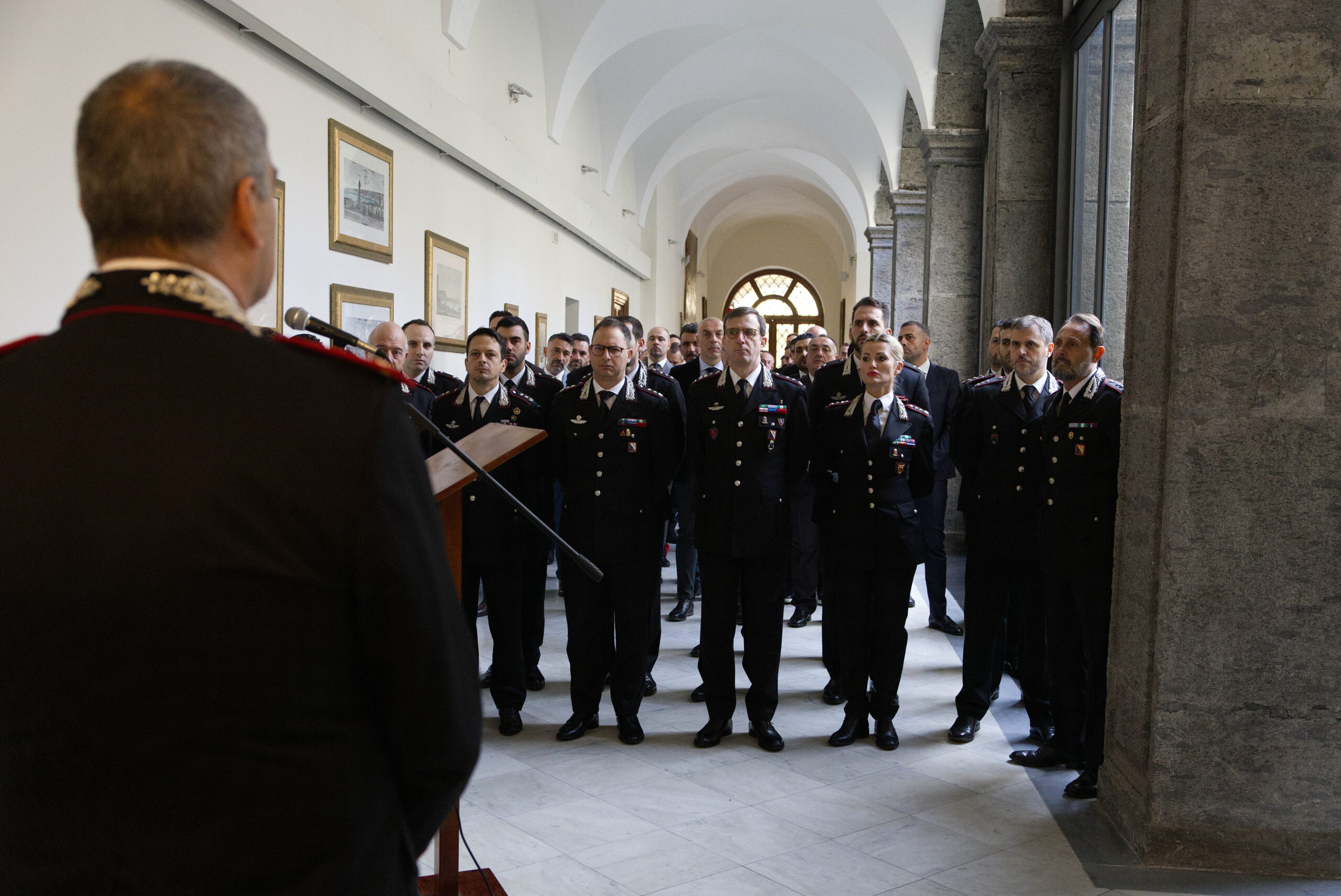 Encomi e riconoscimenti, il Comandante della Legione Campania in visita al Comando Provinciale di Napoli