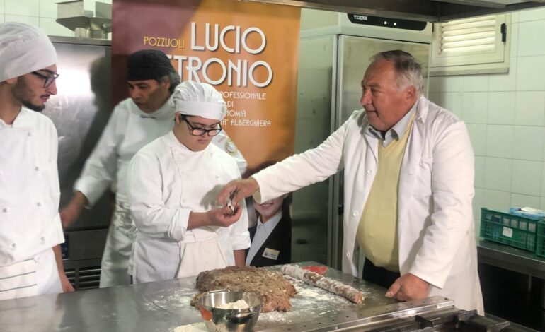 Pozzuoli, al via la seconda edizione di RocCocò Fest. Il tour flegreo tra pasticceria e arte