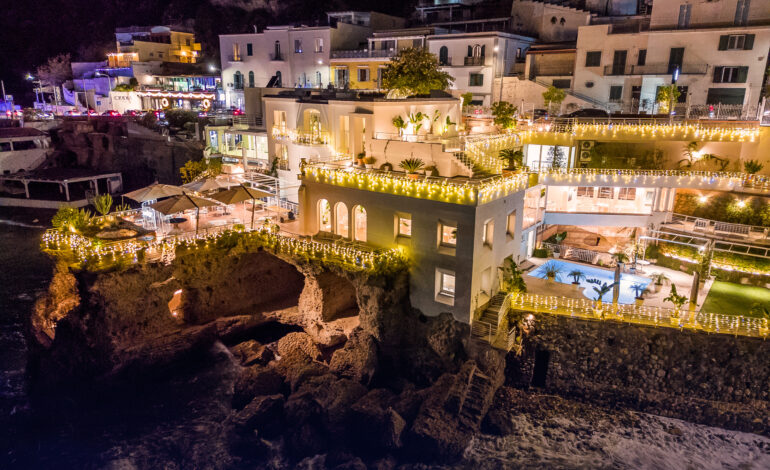 Campi Flegrei, matrimonio natalizio e archeologico nuovo trend: meno costoso, più ricco di suggestioni