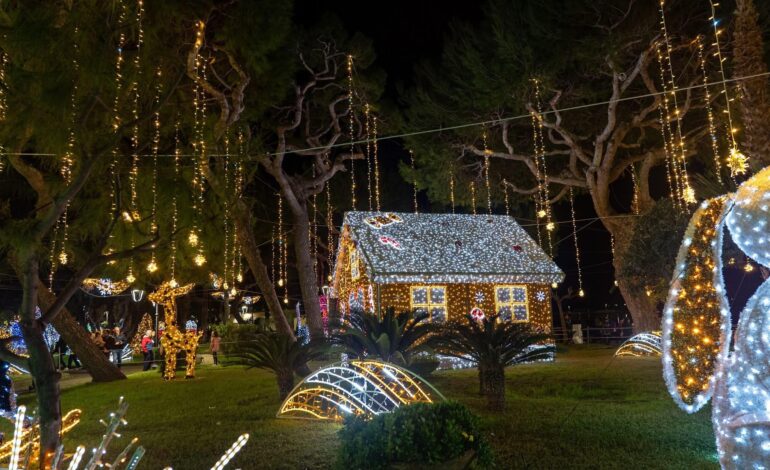 BACOLI/ Piano parcheggi assente, caos per Natale e attività vuote