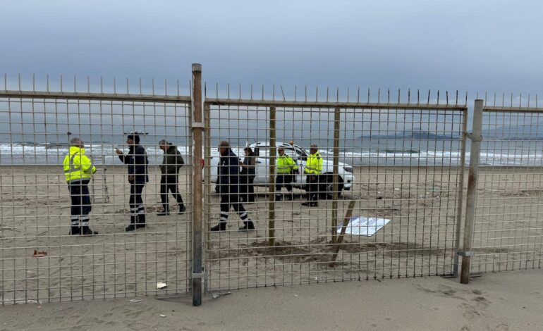 Scontro tra il comune di Bacoli e la Marina: la spiaggia rischia di diventare zona militare