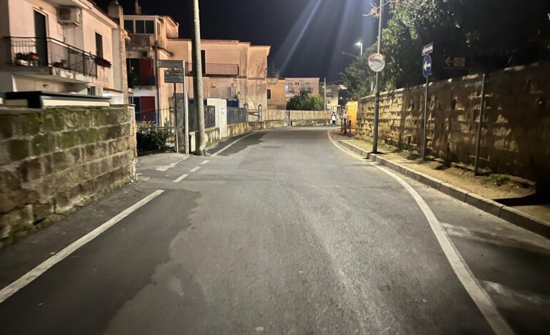 BACOLI/ Tentato furto in villa con spari: ladri messi in fuga del proprietario