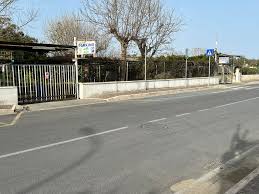 BACOLI/ Piano parcheggi assente, caos per Natale e attività vuote