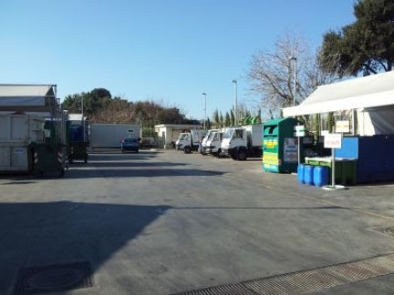 MONTE DI PROCIDA/ Santolillo & C. sbagliano e Città Metropolitana gli revoca finanziamento per l’isola ecologica