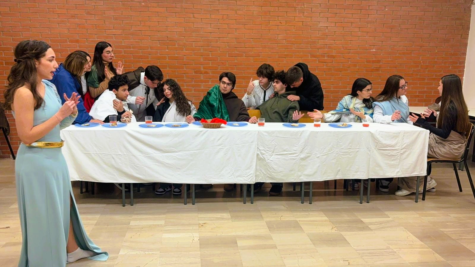 Il “Multiforme Ingegno” degli studenti del Cartesio di Giugliano conquista le famiglie