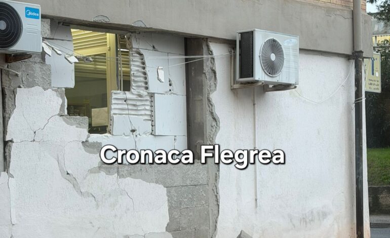 POZZUOLI/ Colpo nella notte a Toiano: svaligiato tabaccaio davanti al Comune